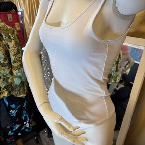 Abercrombie & Fitch White Top